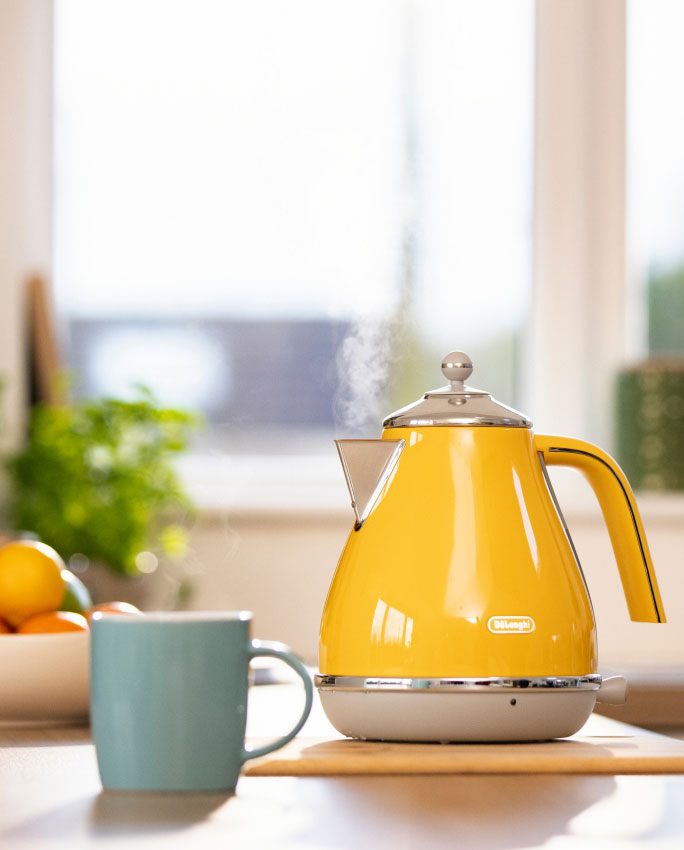 kettle and tea